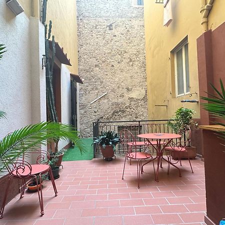 Suite Stylish & Cozy Apartment In The Heart Of Florens Exteriör bild