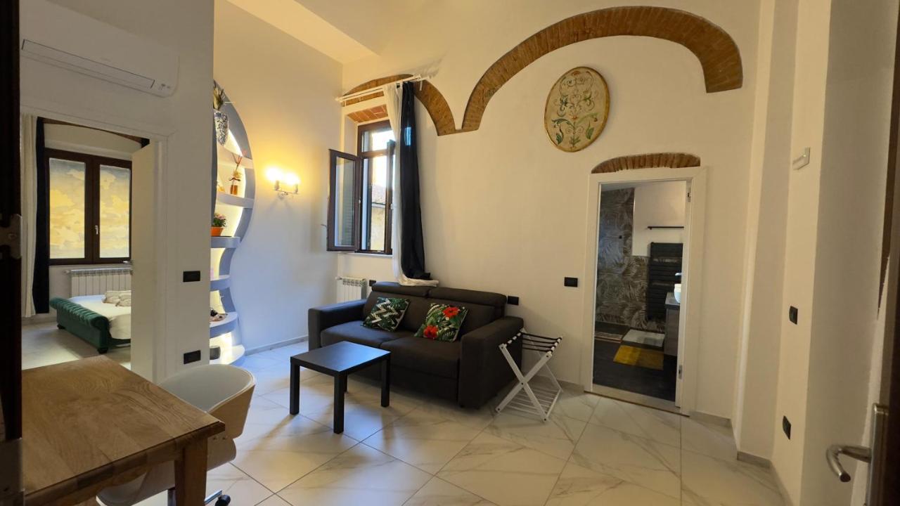 Suite Stylish & Cozy Apartment In The Heart Of Florens Exteriör bild