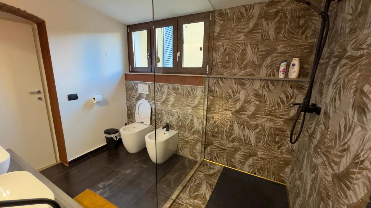 Suite Stylish & Cozy Apartment In The Heart Of Florens Exteriör bild