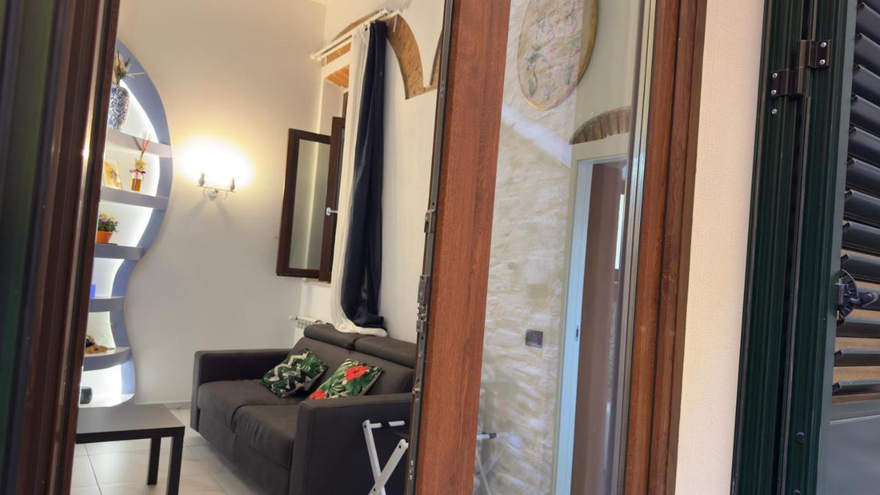 Suite Stylish & Cozy Apartment In The Heart Of Florens Exteriör bild